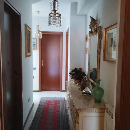 Gramsci Holiday House *